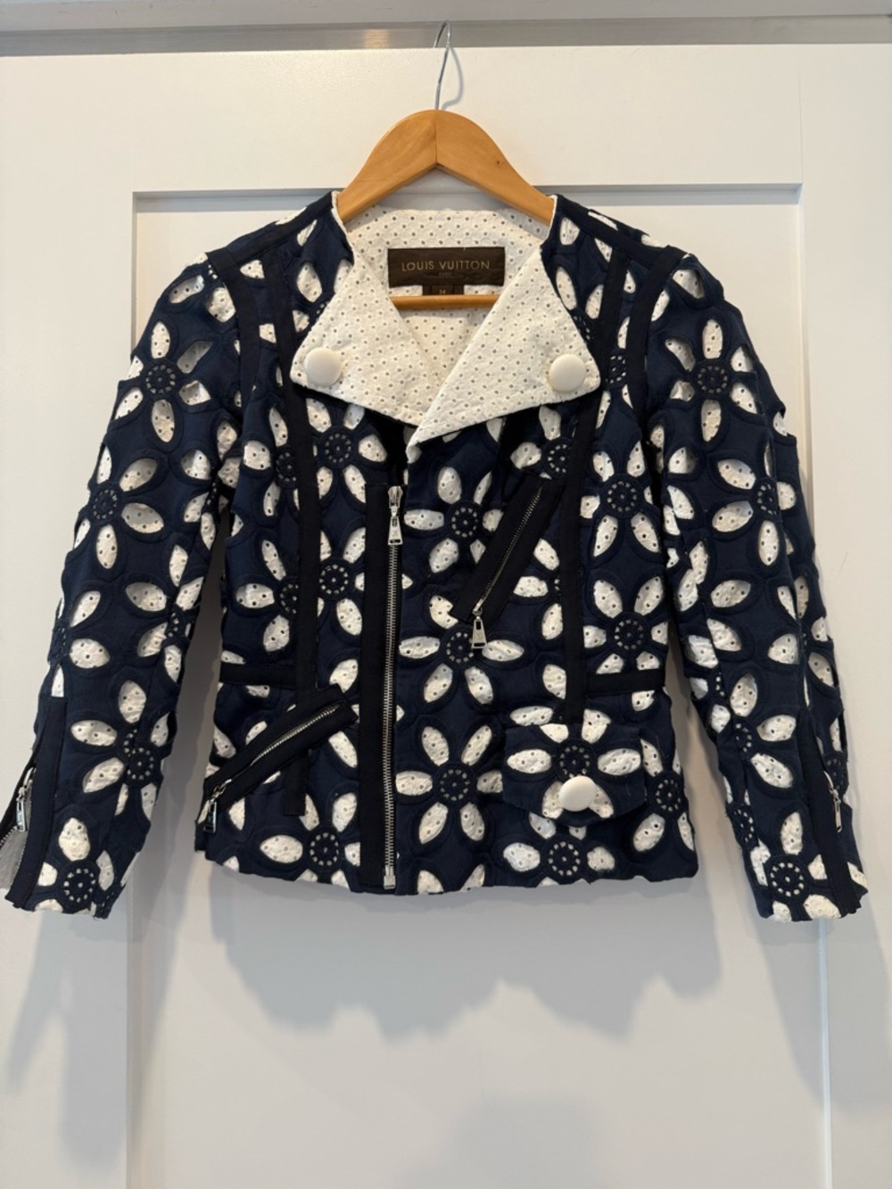 Louis Vuitton Spring 2012 Runway Jacket - Picture 3 of 7